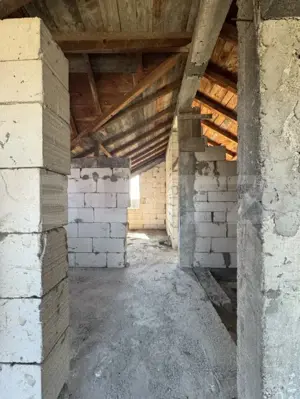 Casa la rosu P+M, Cernele (capatul lui 2), 420 mp teren, 149 mp utili - imagine 10 Casa la rosu P+M, Cernele (capatul lui 2), 420 mp teren, 149 mp utili - imagine 10