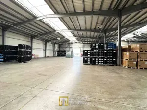 De Inchiriat Hala industria- PREMIUM – 720 mp, Arad | Doc, rampă TIR