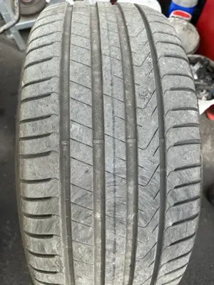 4 anvelope varǎ Pirelli Scorpion 255/45 R19 100V - rulaj cca 7.000 km - imagine 6