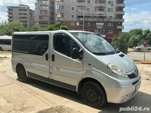 Opel Vivaro 8+1 - imagine 6