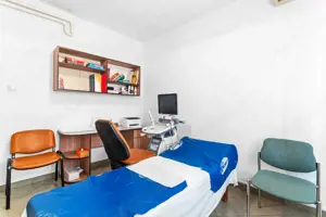 Vilă tip bloc 12 camere, 2 garaje 2 boxe zona Tomis 1 Flămânda - imagine 7