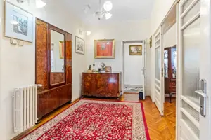 Vilă tip bloc 12 camere, 2 garaje 2 boxe zona Tomis 1 Flămânda - imagine 14