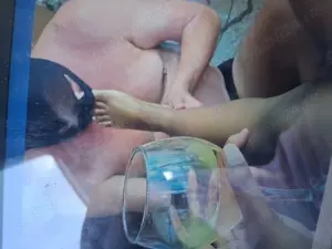 Sclav cuminte si ascultător,caut stăpâna pentru  dominare! 