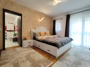 Vilă modernă de vânzare în Livada, Arad - imagine 9