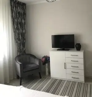 Chirie Apartament cu 2 camere in centru pe Blv Decebal  - imagine 4   Chirie Apartament cu 2 camere in centru pe Blv Decebal  - imagine 4