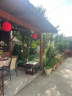 Vand casa situata central , str.L.Rebreanu , langa parcul din strand - imagine 3