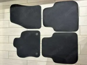 Covorase auto textile VW Tiguan Allspace RLine - sunt noi si originale - imagine 2