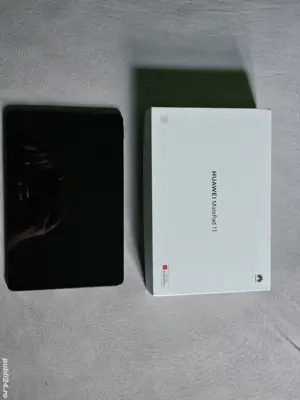 Tableta Huawei Matepad 11 de vanzare porneste dar nu se vede nimic pe ecran .  Cine doreste trimit o