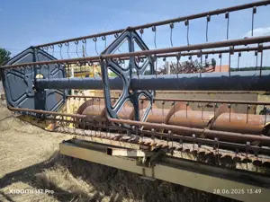 vand heder , masa , cereale new holland , 7,32m cu carucior