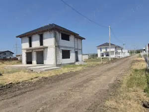 Atenție ! Casa la roșu ! - imagine 5