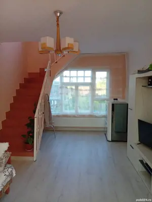 vând casă în Comuna Nanov  - imagine 2