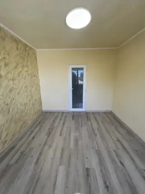 Garsoniera de vanzare zona CET, etaj 1, RENOVATA - imagine 7