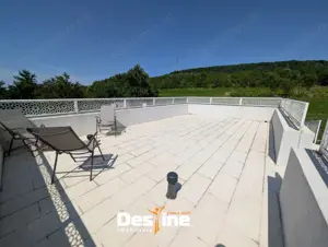 Casă individuală mobilată stil oriental cu 7 camere 196 mp teren 1700 - Bârnova - imagine 17