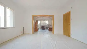 Apartament cu 3 camere de vânzare în zona Brasovul Vechi