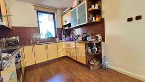 Casa individuala cu 4 camere in zona Braytim, panouri fotovoltaice