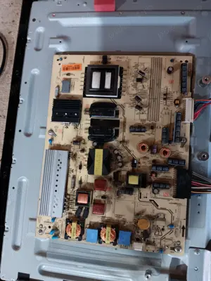 sursa 17pw07-2 de pe tv Watson le32hd