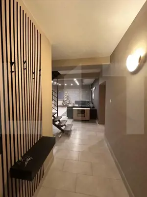 Casă spațioasă, de vanzare, cu 4 camere, 120 mp, zona Selgros