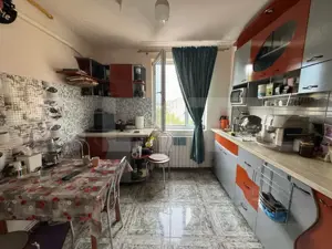 Apartament de vanzare, cu 3 camere decomandat, 61 mp, zona Progresul - imagine 3