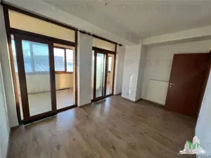 Apartament 3 camere - central - vanzare - Braila - imagine 7