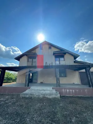 Casa la rosu in Peris - imagine 2