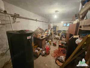 Vila spatioasa 525metri totali de inchiriat in centru Bolintin-Deal - imagine 16