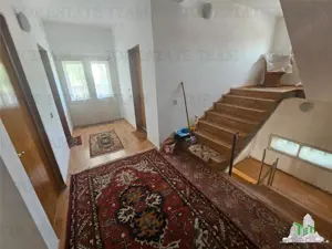 Vila spatioasa 525metri totali de inchiriat in centru Bolintin-Deal - imagine 13