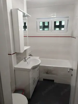 Vând apartament 3 camere - imagine 5