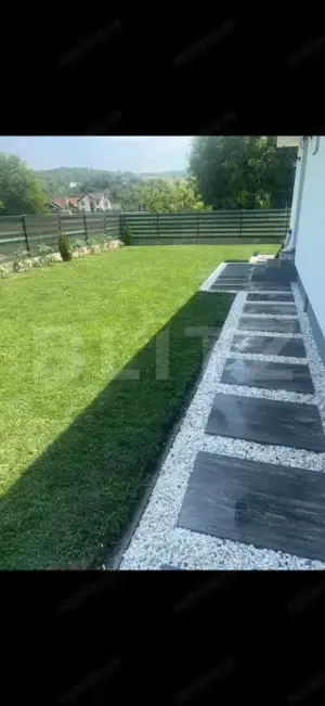 Casă modernă pe un singur nivel, 118 mp utili, în cea mai bună zonă a orașului. - imagine 2