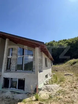 Casă cu panoramă deosebită pe Dealul Jelni – 10 ari de teren, stadiu semifinisat - imagine 3