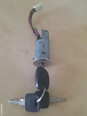 Contact Dacia 1300 / 1310