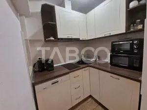 Garsoniera moderna de inchiriat 32mp in centrul Sibiului - imagine 8