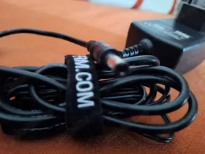 FERM incarcator acumulatori 20V, 4A sau 2A model CDA1169 - imagine 3