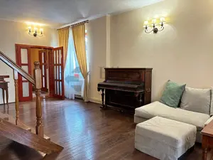 Casa ultracentrala - o oaza de liniste in inima orasului - imagine 13