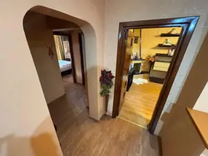 Apartament 2 camere vedere bilaterala Faleză Nord - imagine 2