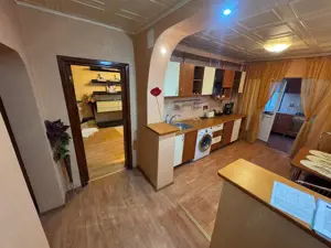 Apartament 2 camere vedere bilaterala Faleză Nord - imagine 5