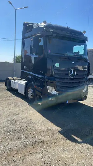 Vand Mercedes Actros MP4 - imagine 3