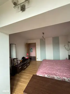 3 camere modelul mare 80 mp utili DECOMANDAT zona Saguna langa Casa de Pensii cu CENTRALA etaj 3 - imagine 10 3 camere modelul mare 80 mp utili DECOMANDAT zona Saguna langa Casa de Pensii cu CENTRALA etaj 3 - imagine 10