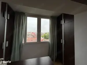 3 camere modelul mare 80 mp utili DECOMANDAT zona Saguna langa Casa de Pensii cu CENTRALA etaj 3 - imagine 13 3 camere modelul mare 80 mp utili DECOMANDAT zona Saguna langa Casa de Pensii cu CENTRALA etaj 3 - imagine 13