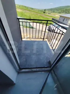 Casa de vanzare, 4 camere,109 mp + 450 mp teren, zona-Valea Lupului - imagine 10