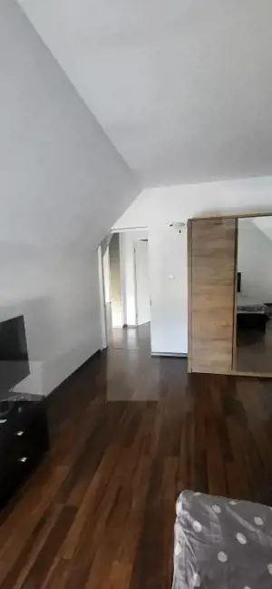 Casă modernă cu 5 camere complet utilată, în Sânmihaiu Român - imagine 6