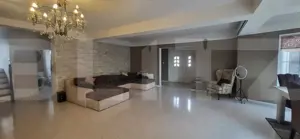 Casă modernă cu 5 camere complet utilată, în Sânmihaiu Român - imagine 2