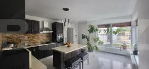 Casă modernă cu 5 camere complet utilată, în Sânmihaiu Român - imagine 12