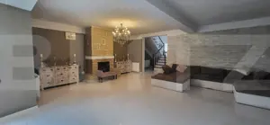 Casă modernă cu 5 camere complet utilată, în Sânmihaiu Român