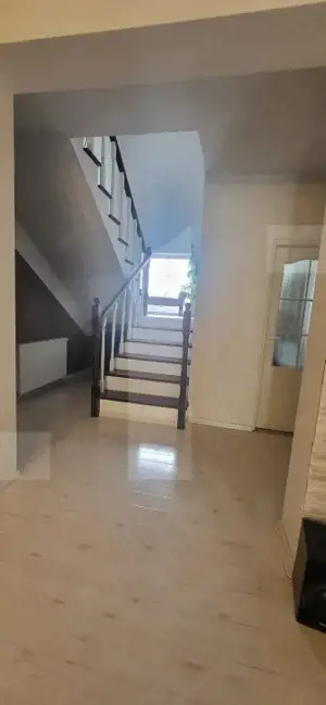 Casă modernă cu 5 camere complet utilată, în Sânmihaiu Român - imagine 18