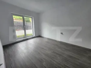 Casa individuala cu 6 camere,priveliste superba,600 mp teren,zona Piata - imagine 13