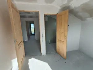 Casă și teren de vânzare în sat Vișagu, com. Săcuieu, jud. Cluj - imagine 12