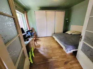 *PROPRIETAR*Casa 3 camere*Bucatarie+Baie+Beci*Sud*Democratiei*Piata Anton* - imagine 4