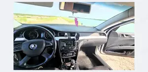 Skoda Superb 1.6TDI - imagine 4