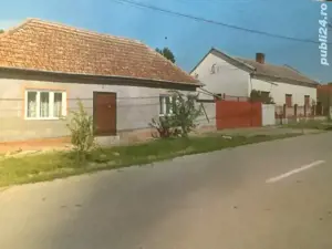 Vand sau schimb casa cu apartament in Resita sau Timisoara