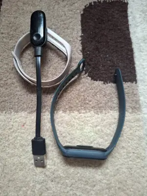 Bratara fitness Xiaomi Mi Band 3 si 4